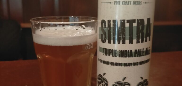 Knee Deep Simtra Triple IPA